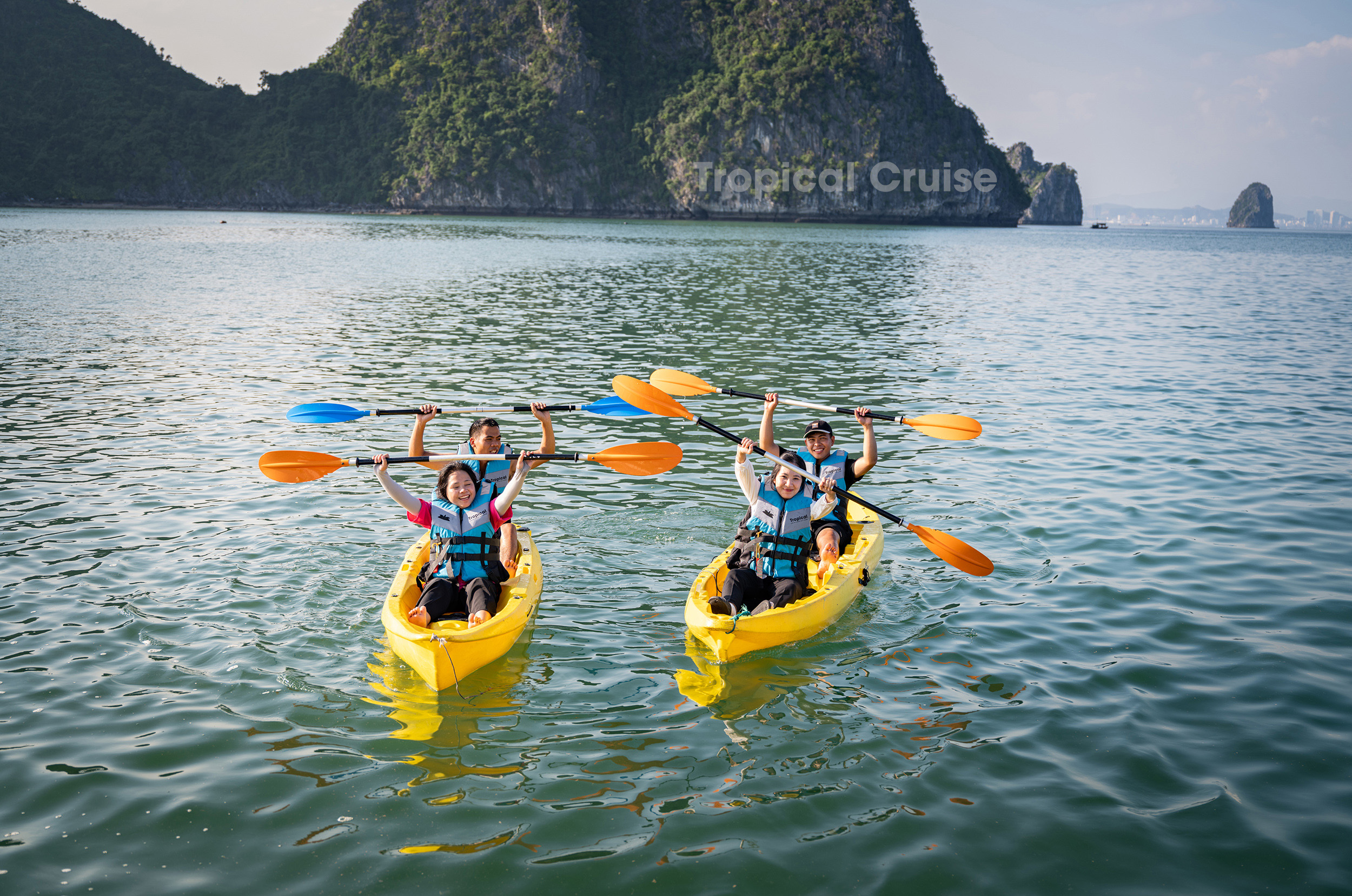 Kayaking in Lan Ha Bay with Tropical Cruise when nobody surrounded you!